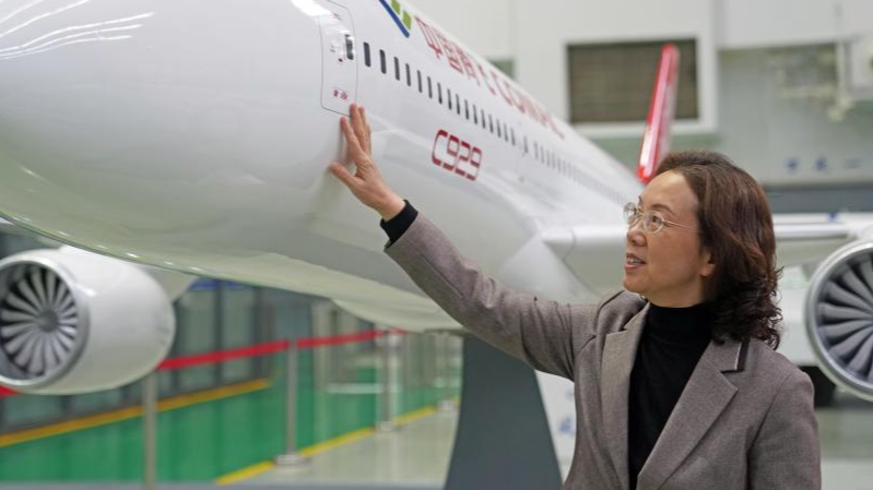 Zhao Chunling : Façonner le ciel avec le C929 Zhao Chunling : Façonner le ciel avec le C929