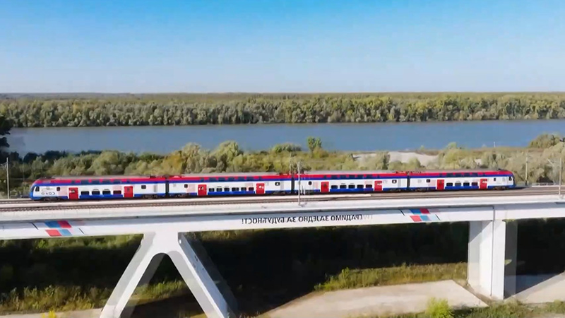 Un train à grande vitesse construit par la Chine commence à fonctionner en Serbie Un train à grande vitesse construit par la Chine commence à fonctionner en Serbie