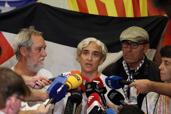 Les activistes de la flottille dénoncent une détention inhumaine par les forces israéliennes Les activistes de la flottille dénoncent une détention inhumaine par les forces israéliennes