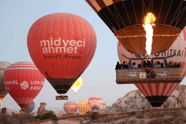 Le boom des vacances en Chine continentale transforme le tourisme en Asie Le_boom_des_vacances_en_Chine_continentale_transforme_le_tourisme_en_Asie