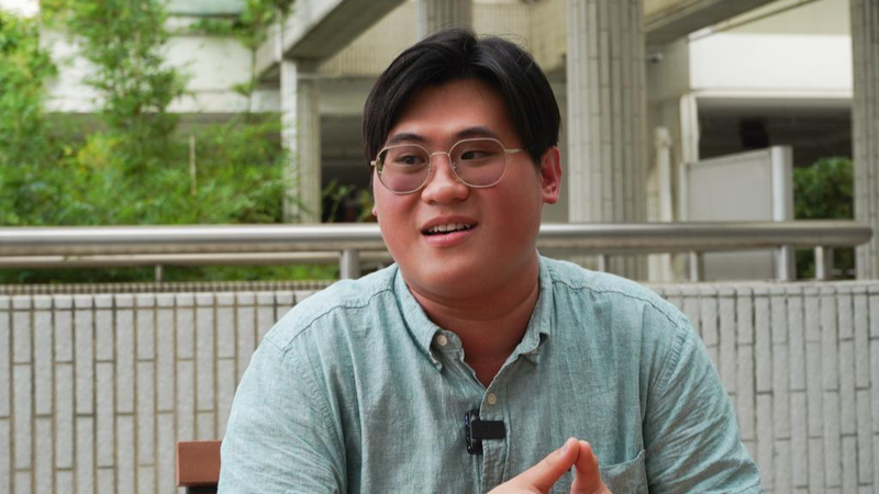 Les_jeunes_de_Hong_Kong_plongent_dans_des_stages_sur_le_continent_chinois
