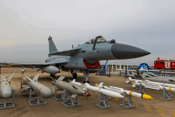 Le chasseur J-10C est doté d’une puissance de feu impressionnante, déclare le concepteur en chef Le chasseur J-10C est doté d'une puissance de feu impressionnante, déclare le concepteur en chef