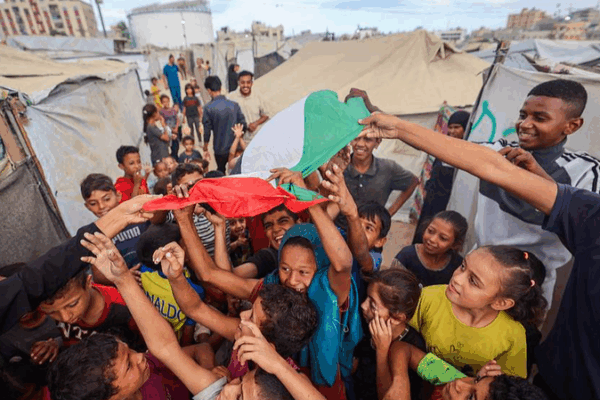 Accord de Cessez-le-feu à Gaza : Les dirigeants mondiaux saluent une trêve historique Accord de Cessez-le-feu à Gaza : Les dirigeants mondiaux saluent une trêve historique
