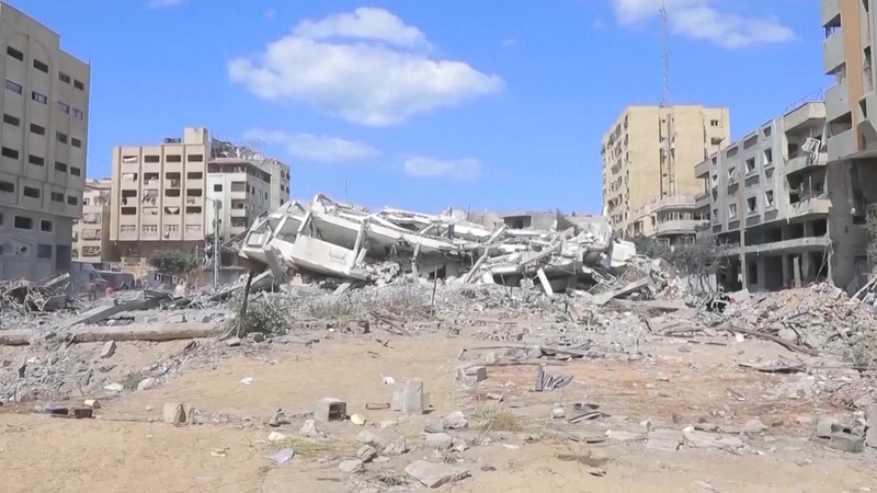 Première phase du cessez-le-feu à Gaza : des otages seront libérés, l’aide humanitaire acheminée Première phase du cessez-le-feu à Gaza : des otages seront libérés, l'aide humanitaire acheminée video poster