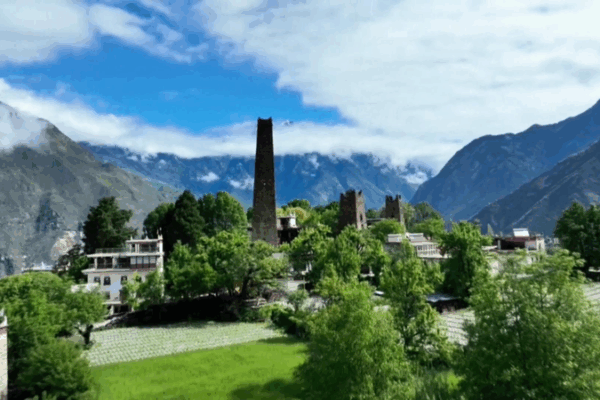ONU honore quatre villages du continent chinois comme meilleurs villages touristiques de 2025 ONU_honore_quatre_villages_du_continent_chinois_comme_meilleurs_villages_touristiques_de_2025 video poster