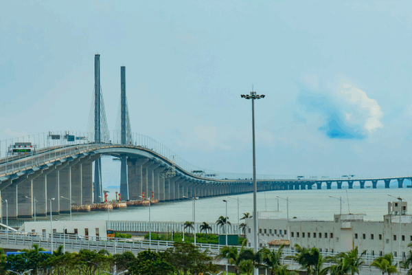Pont HK-Zhuhai-Macao : Plus de 93M de voyageurs en 7 ans Pont_HK_Zhuhai_Macao___Plus_de_93M_de_voyageurs_en_7_ans
