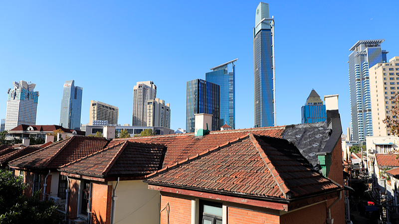 Renouvellement des ruelles de Shanghai centré sur les personnes : des seaux à excréments à la renaissance du patrimoine