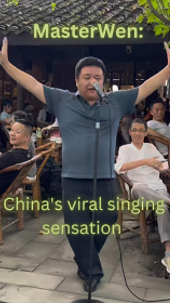MasterWen : Le chanteur timide de Chongqing qui a conquis les réseaux sociaux video poster