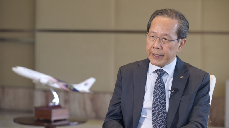 Malaysia Airlines envisage des jets COMAC dans une percée mondiale video poster