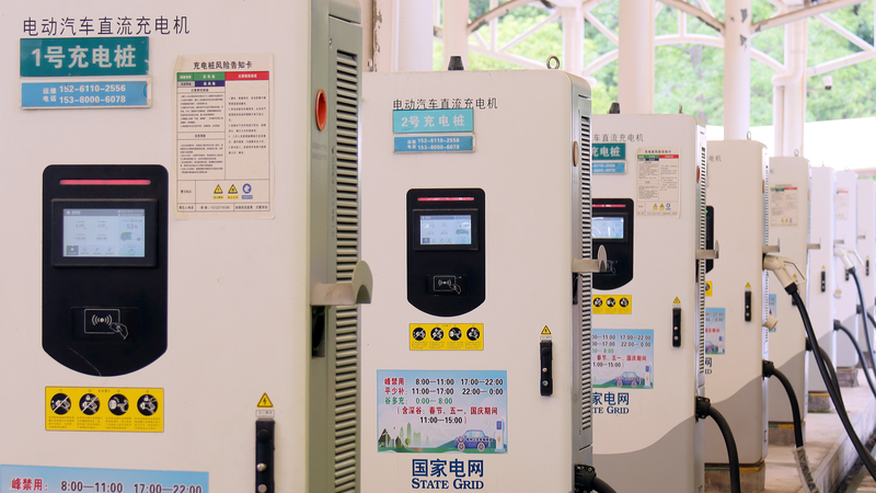 Le continent chinois prévoit une course de 3 ans pour doubler le réseau de bornes de recharge des véhicules électriques Le continent chinois prévoit une course de 3 ans pour doubler le réseau de bornes de recharge des véhicules électriques