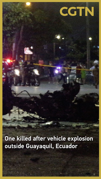 Explosion dans un centre commercial à Guayaquil : un mort et plusieurs blessés Explosion dans un centre commercial à Guayaquil : un mort et plusieurs blessés video poster
