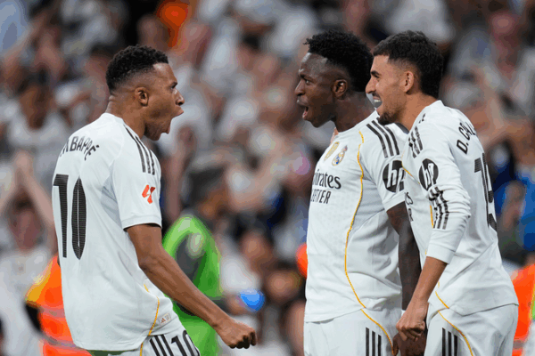 Vinicius et Mbappé brillent alors que le Real Madrid bat Villarreal 3-1 Vinicius et Mbappé brillent alors que le Real Madrid bat Villarreal 3-1