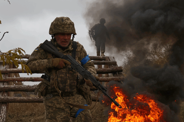 Zelenskyy exhorte Trump à mettre fin à la guerre en Ukraine comme au Moyen-Orient Zelenskyy exhorte Trump à mettre fin à la guerre en Ukraine comme au Moyen-Orient