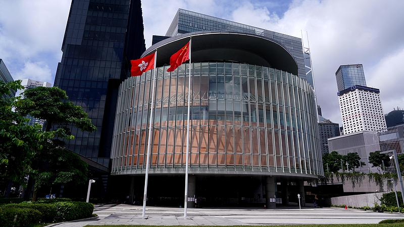 Le 7ème LegCo de Hong Kong renforce la collaboration avec l’exécutif Le 7ème LegCo de Hong Kong renforce la collaboration avec l'exécutif