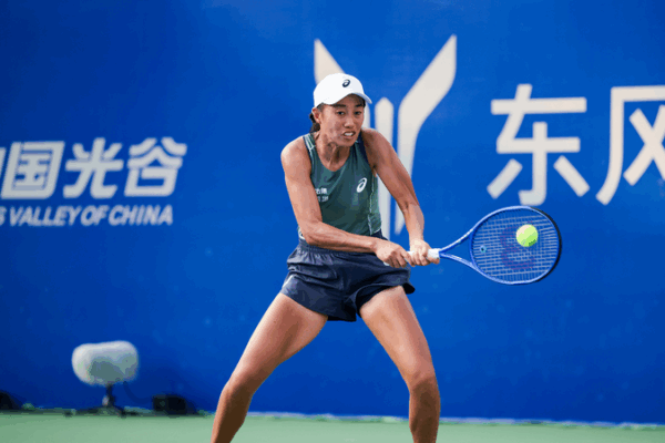 Zhang Shuai stoppe la série de victoires de Cirstea au Wuhan Open Zhang Shuai stoppe la série de victoires de Cirstea au Wuhan Open