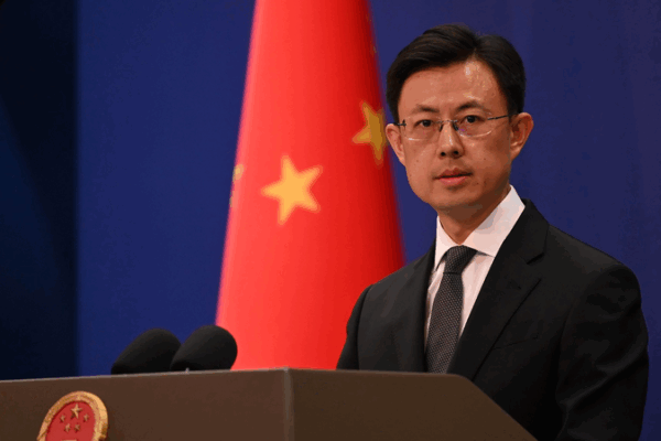 La Chine offre une aide aux États-Unis après le crash d'avions de la Marine dans la mer de Chine méridionale