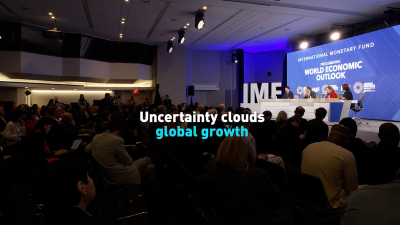 Le FMI signale une incertitude sur la croissance mondiale face aux risques commerciaux et aux espoirs liés à l’IA Le FMI signale une incertitude sur la croissance mondiale face aux risques commerciaux et aux espoirs liés à l'IA video poster