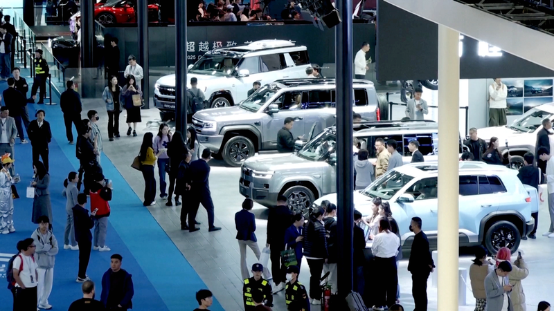 Les constructeurs automobiles japonais en difficulté au Guangzhou Auto Expo video poster