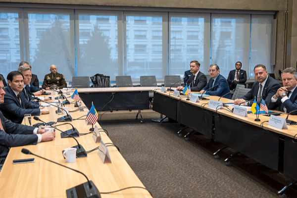 Les États-Unis et l'Ukraine réduisent le plan de paix à 19 points lors des pourparlers de Genève