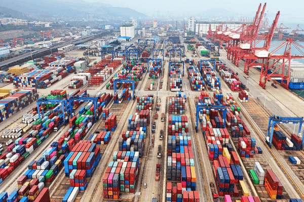 Le commerce extérieur du continent chinois augmente de 3,6 % au cours des 10 premiers mois de 2025