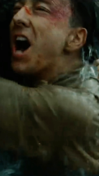 L'acteur irlandais Tom Fenton étonné par l'échelle épique de 'Dongji Rescue' video poster