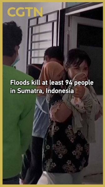 Des inondations causées par un cyclone à Sumatra tuent au moins 94 personnes video poster