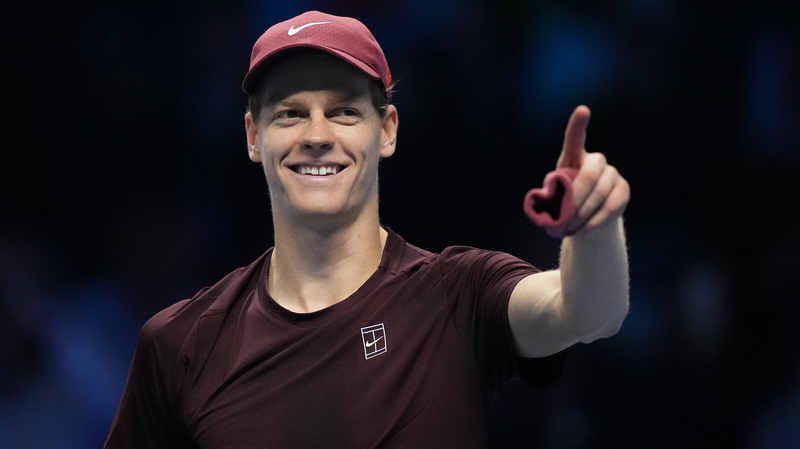 Sinner commence la défense de son titre aux ATP Finals avec une victoire