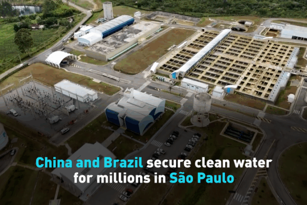 La Chine continentale et le Brésil assurent de l'eau potable pour près de 2 millions à São Paulo video poster