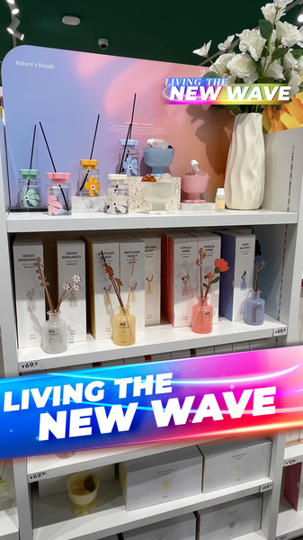 Parfums de Sérénité : Fragrances pour la Maison et la Voiture en Hausse video poster