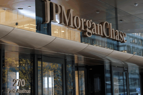 Les banques mondiales augmentent leurs prévisions de croissance pour la Chine continentale alors que les bénéfices technologiques s'envolent