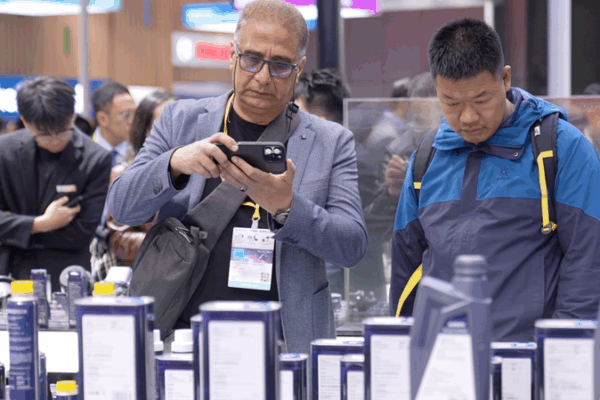 Boom des VEB : La Chine continentale stimule la croissance mondiale à Automechanika Shanghai 2025