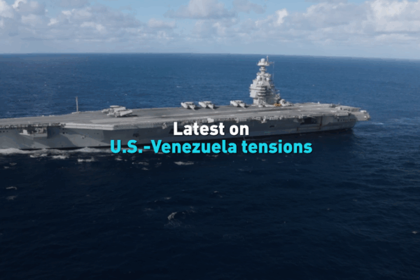 Les Marines des États-Unis frappent un bateau suspecté de trafic de drogue alors que les tensions avec le Venezuela augmentent video poster