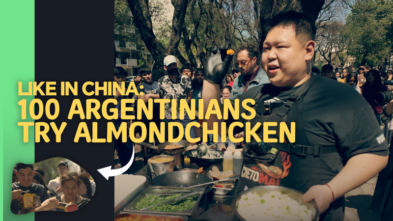 100 Argentins goûtent du véritable poulet aux amandes chinois à Buenos Aires video poster