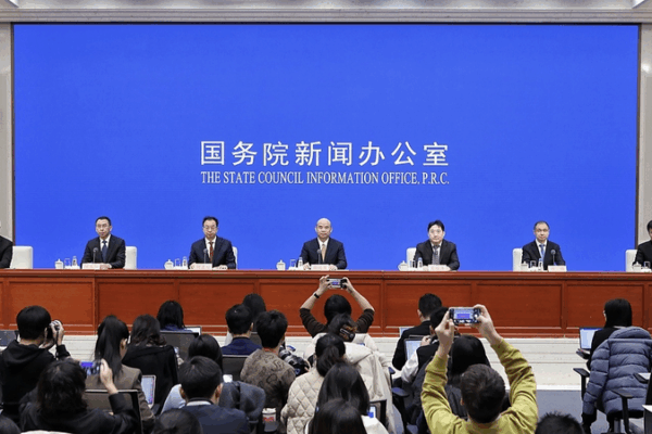 La_Chine_vise_un_boom_de_la_consommation_de_3_000_milliards_de_yuans_d_ici_2027