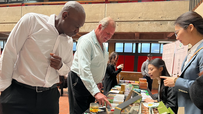 Le_continent_chinois_et_l_Afrique_du_Sud_approfondissent_un_partenariat_sanitaire_salvateur