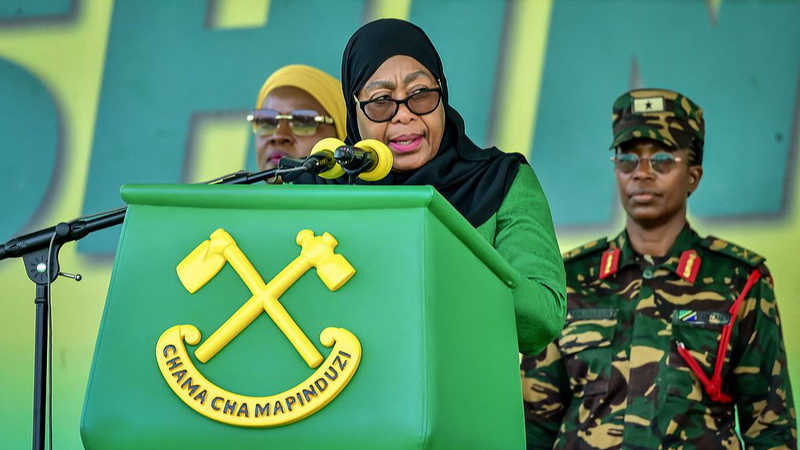 Samia Suluhu Hassan devient la première présidente élue de Tanzanie