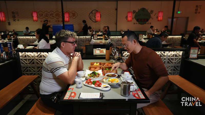 Thé Vieux Papa : L'ingrédient secret du port franc de Hainan