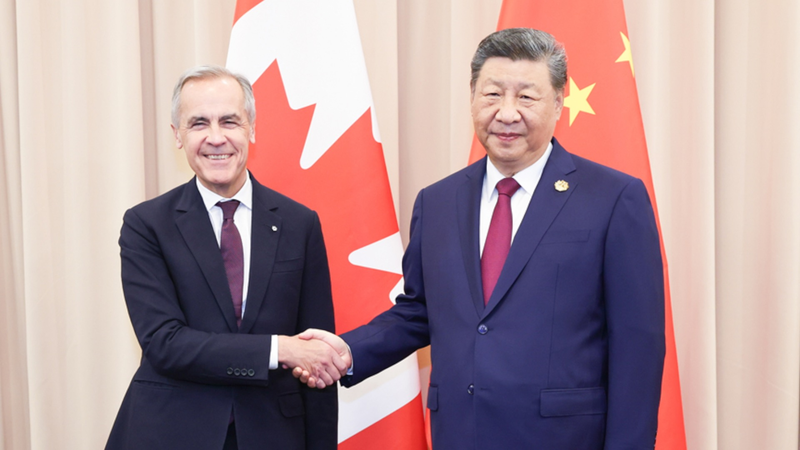 Xi promet de réinitialiser les relations entre la Chine et le Canada lors de la réunion des dirigeants de l'APEC video poster