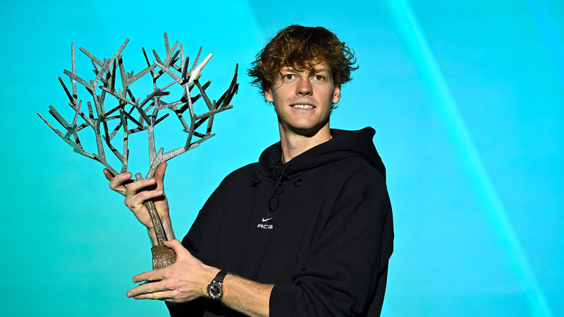 Sinner de retour au rang de numéro 1 mondial après sa victoire au Masters de Paris