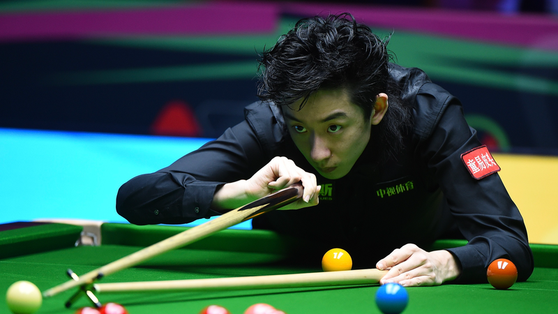 Wu_Yize_surprend_Zhao_Xintong_9_6_pour_atteindre_la_finale_du_championnat_international_WST