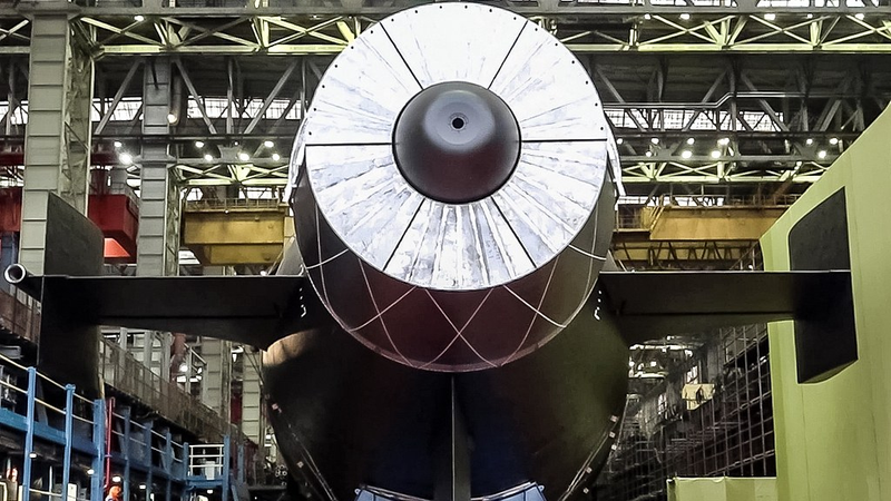 La Russie lance le sous-marin nucléaire Khabarovsk à Severodvinsk