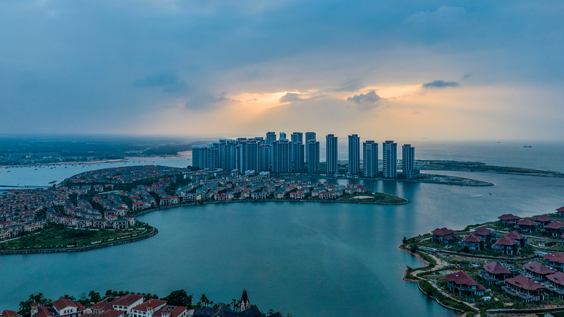 Île Fleur Océanique : Le joyau côtier de Danzhou dans l'essor de la FTP de Hainan video poster