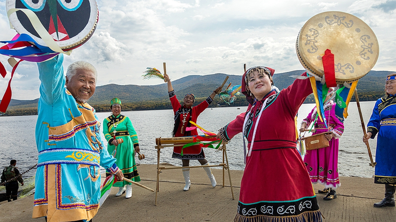L'UNESCO ajoute le conte traditionnel Hezhen Yimakan à la liste du patrimoine mondial