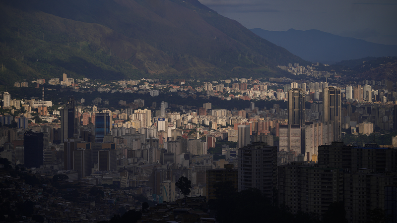 Trump confirme l'appel avec Maduro au milieu du renforcement militaire dans les Caraïbes