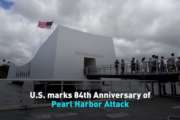 Les États-Unis marquent le 84e anniversaire de Pearl Harbor video poster