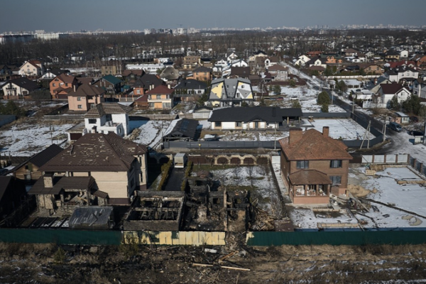 Russie-Ukraine : Les pourparlers de paix tiendront-ils à la fin de 2025 ?