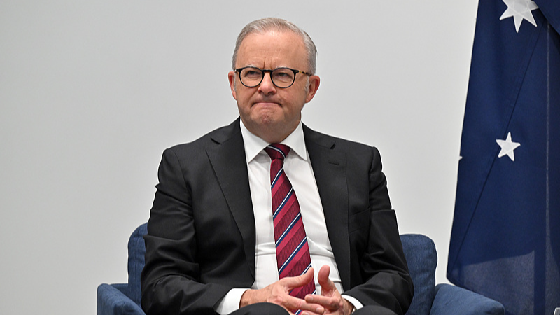 PM Albanese : Scènes choquantes à Bondi alors que les secours se précipitent pour sauver des vies