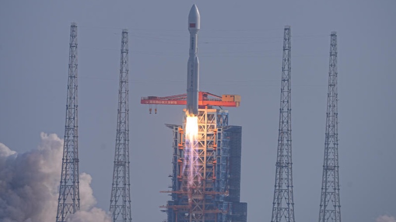 La_Chine_continentale_lance_le_14e_groupe_de_satellites_Internet_en_orbite_basse