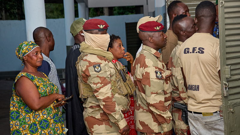 La Guinée vote aujourd'hui : Doumbouya prêt pour une victoire décisive