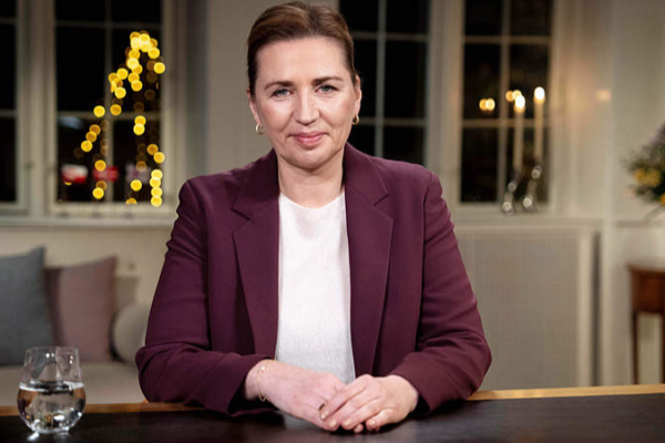 La Première ministre danoise réprimande le 'plus proche allié' au sujet du Groenland dans le discours du Nouvel An